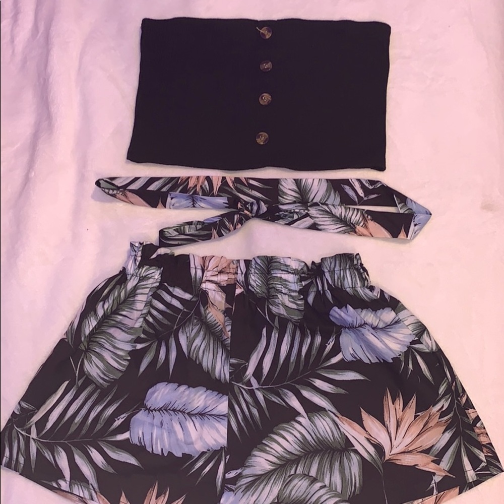 Tube top + shorts